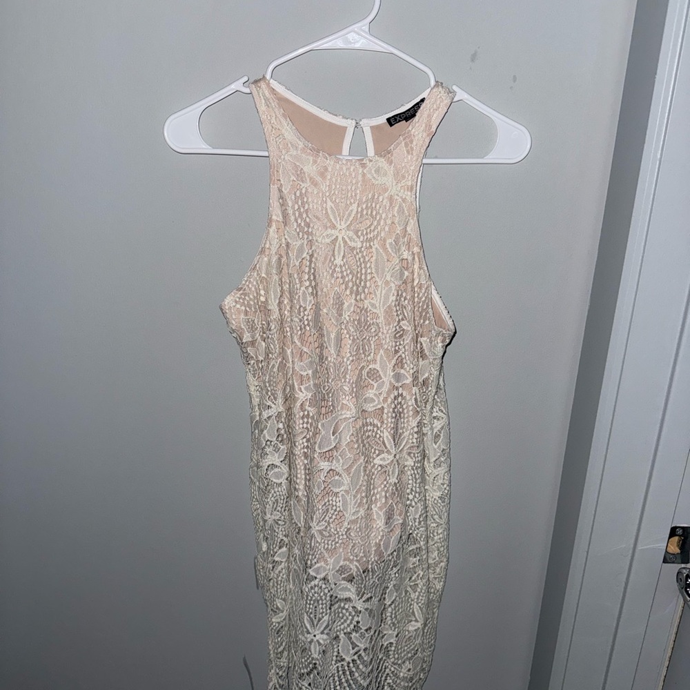 Express Beige Lace Sleeveless Top